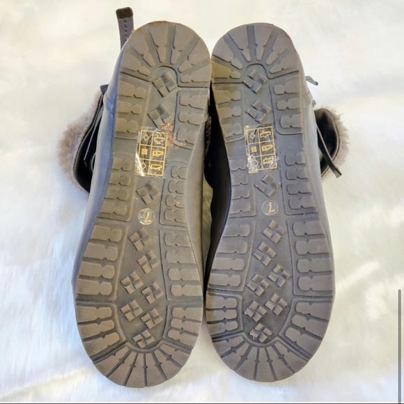 ALDO faux fur lined booties - Picture 5 of 5